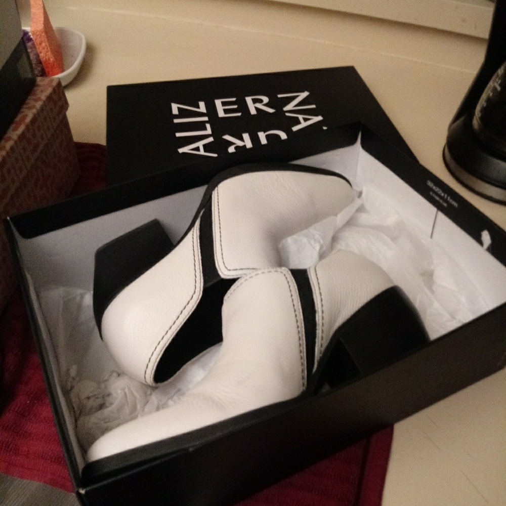 Womens chunky heels